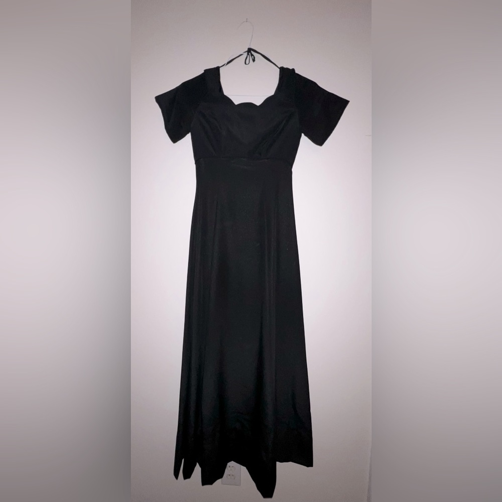 Long black dress